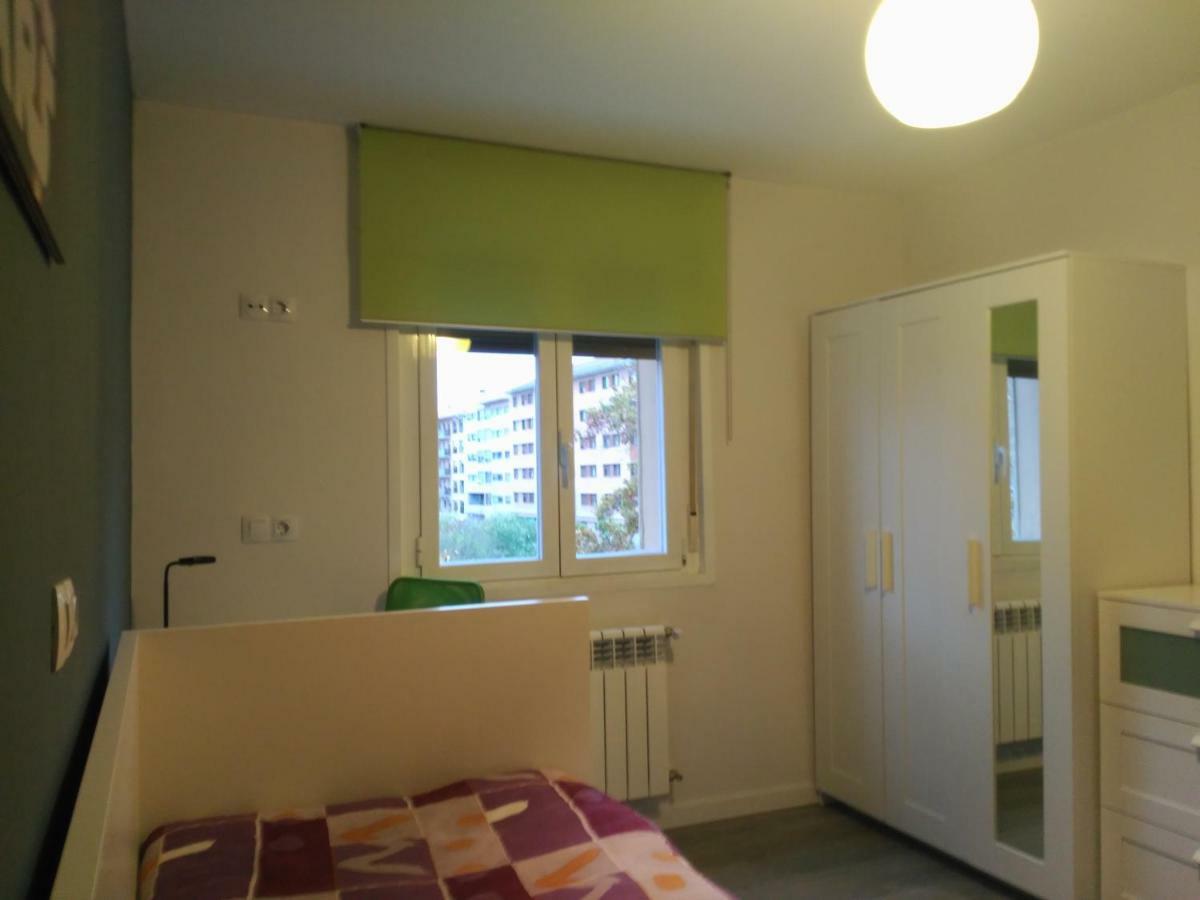 Apartamento Turistico Marcelo Celayeta At Cerca Del Centro Pamplona Ngoại thất bức ảnh