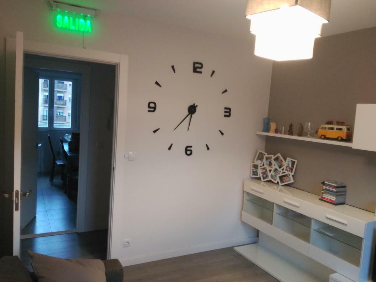 Apartamento Turistico Marcelo Celayeta At Cerca Del Centro Pamplona Ngoại thất bức ảnh